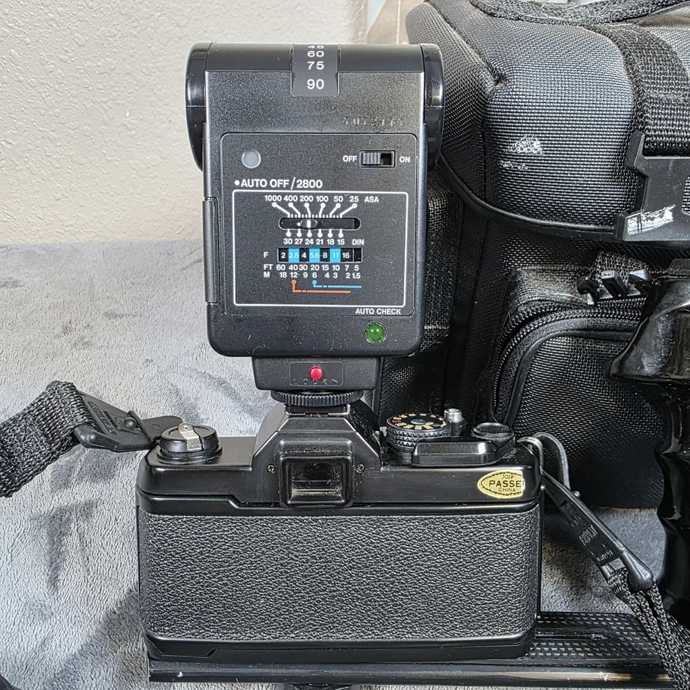 Vivitar V3000S Black Film Camera with Flash